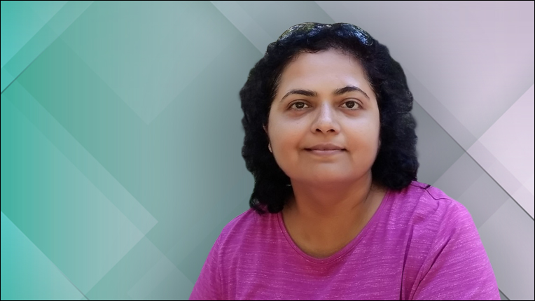 Photo of Outstanding Contribution to ACM Award recipient Arati Dixit